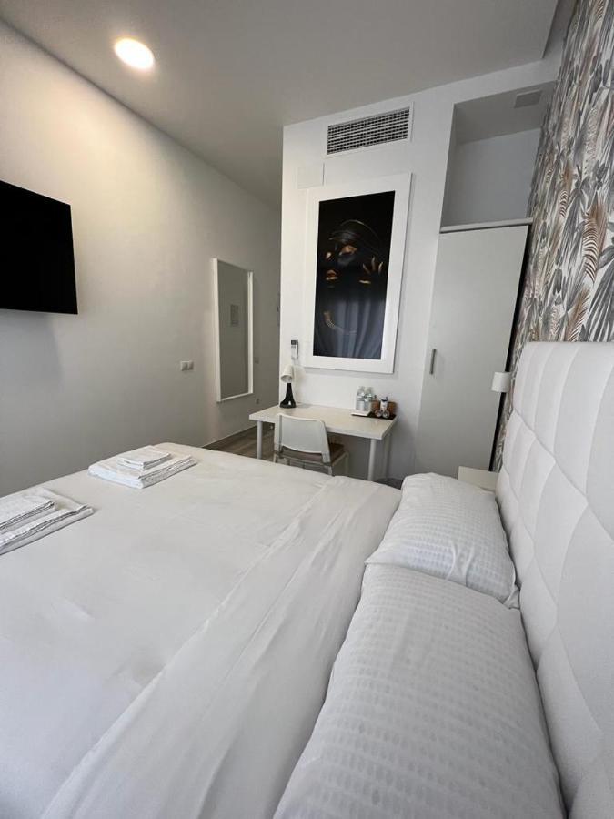 Habitacion Praga Style Madrid Exterior photo